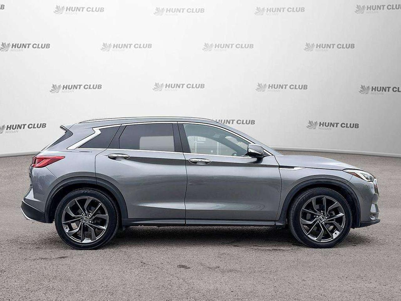 2019 Infiniti QX50 ESSENTIAL Photo