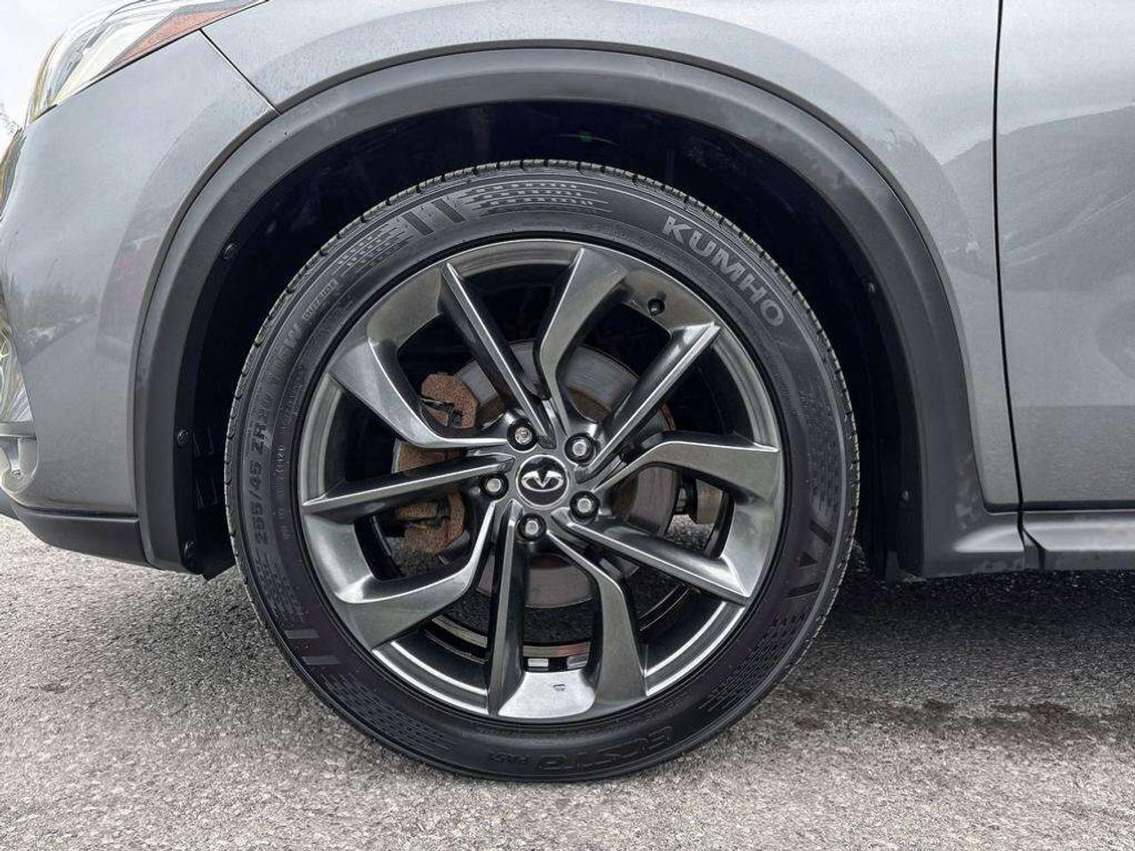 2019 Infiniti QX50 ESSENTIAL Photo