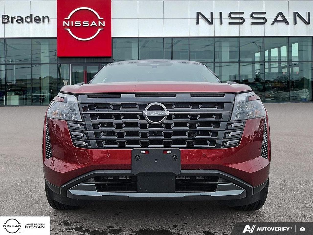 2026 Nissan Pathfinder Platinum 4WD Photo5