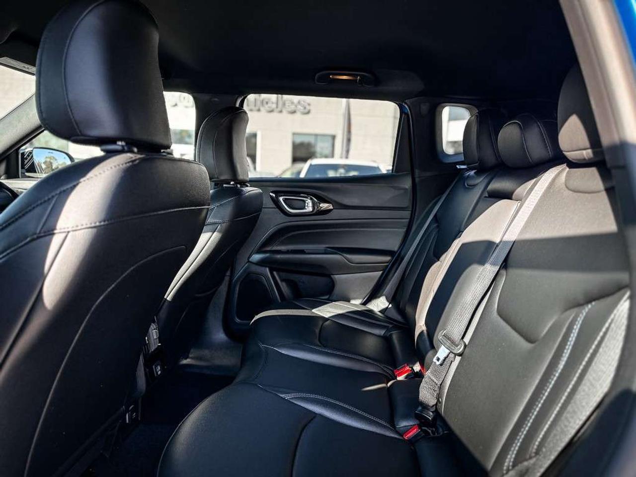 2026 Jeep Compass Limited   HEATED SEATING & STEERING WHEEL   ADAPTIVE CRUISE   REMOTE START   HANDS-FREE LIFTGATE Photo