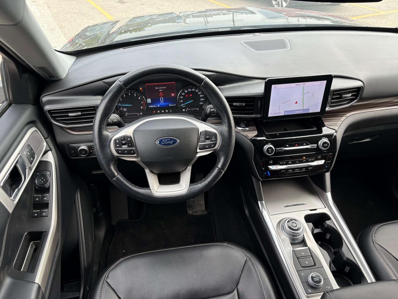 2021 Ford Explorer Limited 4WD   Leather   NAV   Clean Carfax Photo