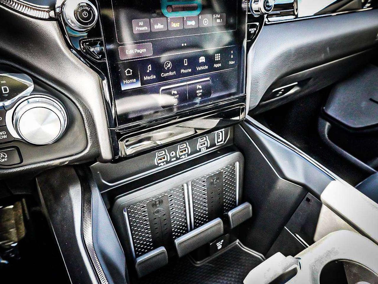 2026 RAM 1500  Photo