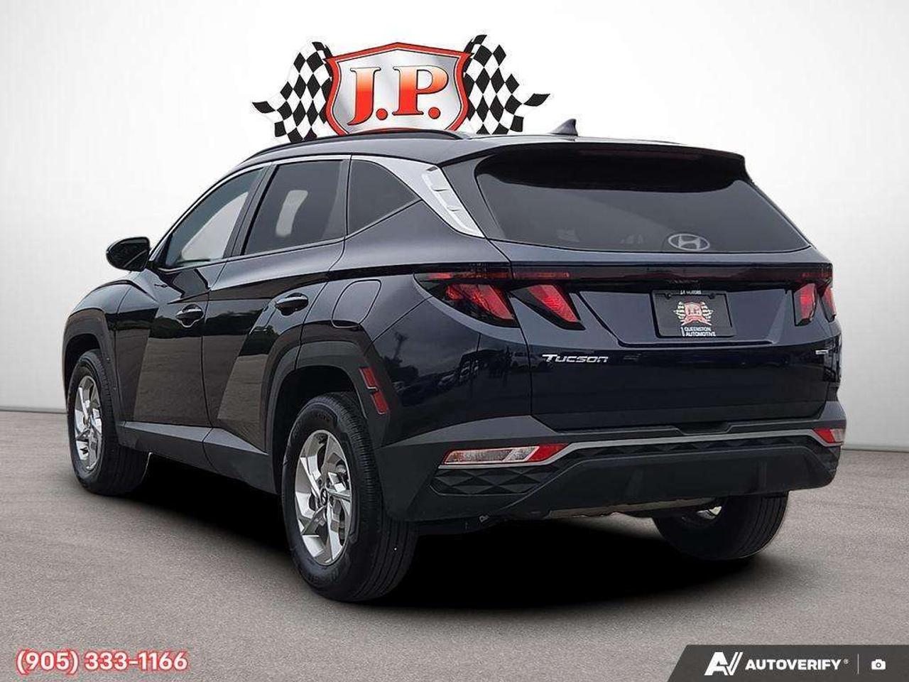 2024 Hyundai Tucson Preferred Apple CarPlay & Android Auto • Built-In Navigation System • Remote Start System • Heated Front Seats • Lane Ass Photo4