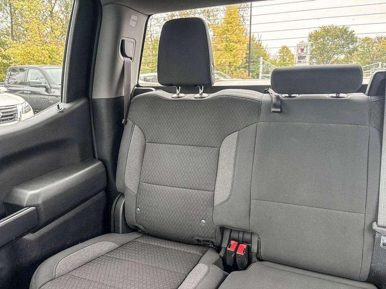 2022 Chevrolet Silverado 1500 Custom Trail Boss Photo