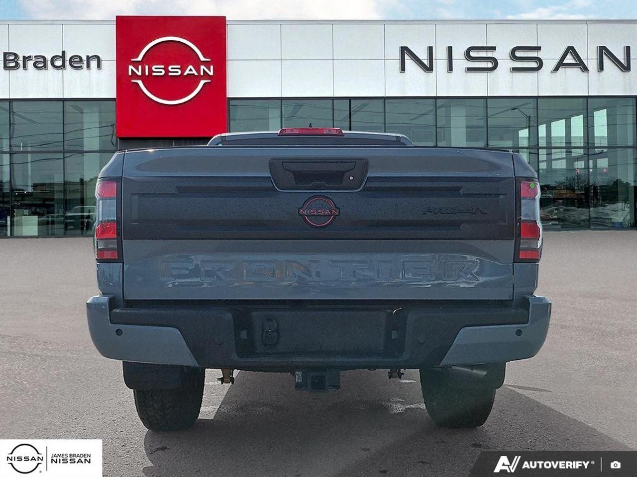 2027 Nissan Frontier Crew Cab 4x4 PRO-4X Photo