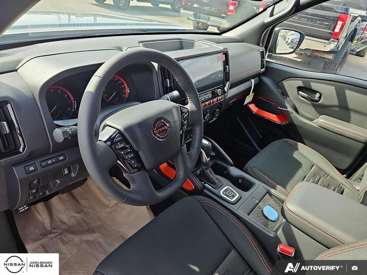 2027 Nissan Frontier Crew Cab 4x4 PRO-4X Photo