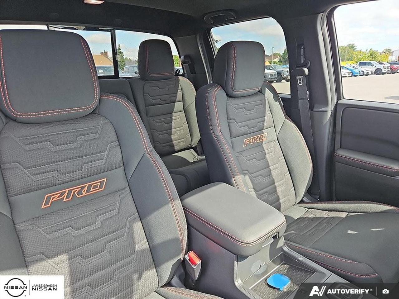 2027 Nissan Frontier Crew Cab 4x4 PRO-4X Photo