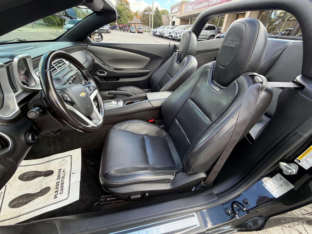 2013 Chevrolet Camaro 2SS 6.2L/LEATHER/AUTO/CALL PICTON 613-476-2188 Photo