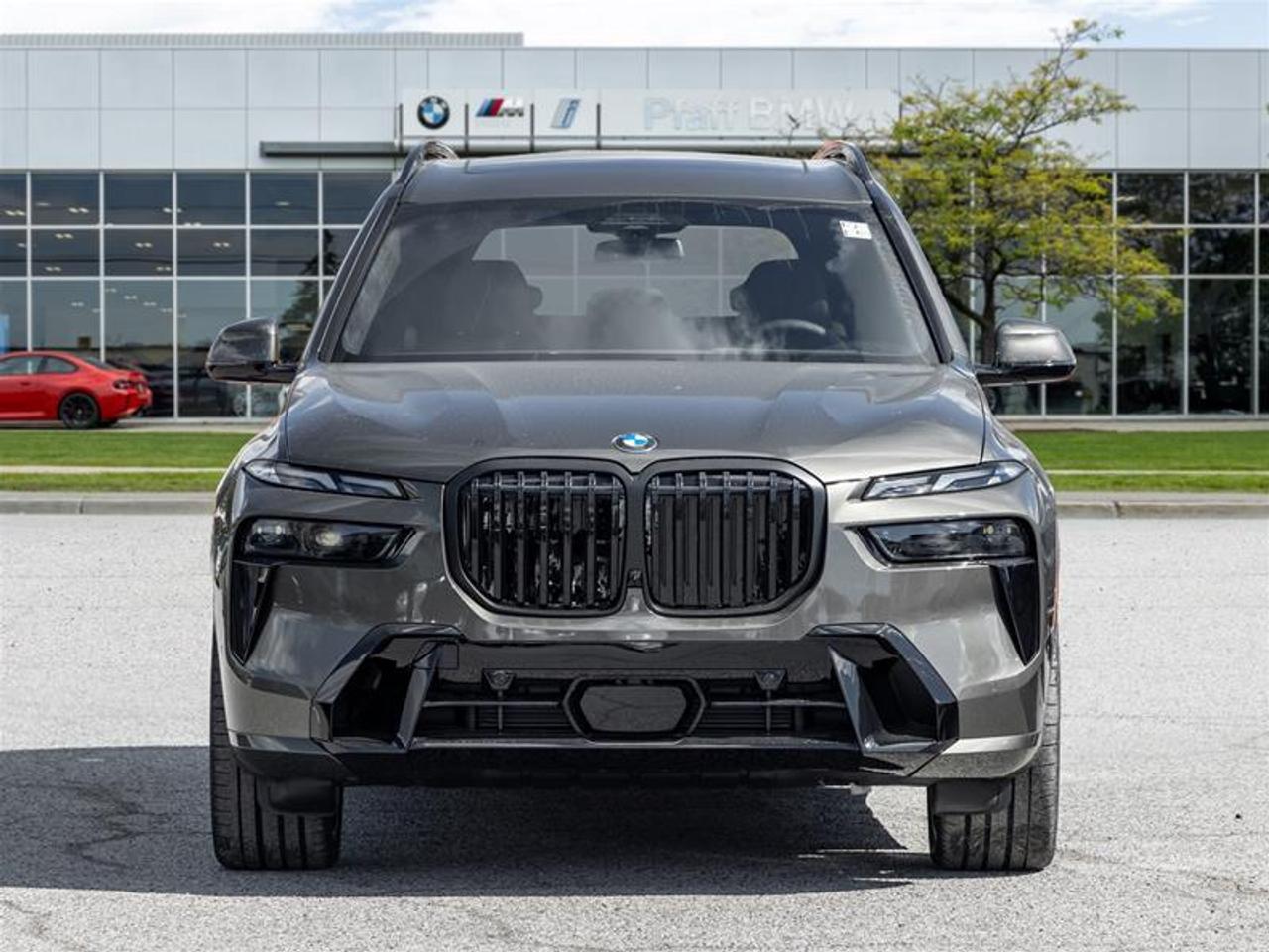 2027 BMW X7 xDrive40i 4dr All-Wheel Drive Sports Activity Vehicle Photo2