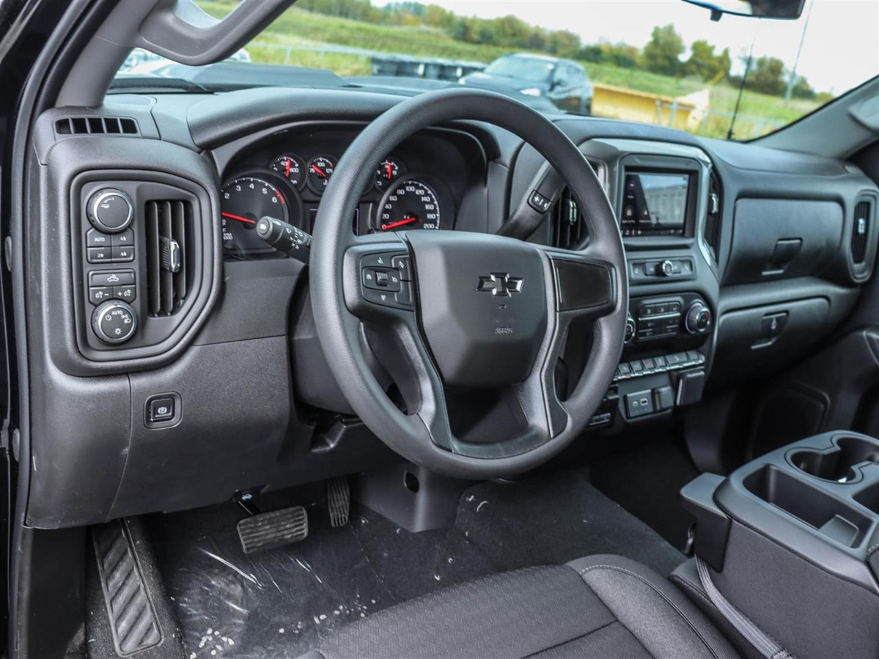 2026 Chevrolet Silverado 1500 Crew Cab Short Box 4-Wheel Drive Custom Trail Boss Photo