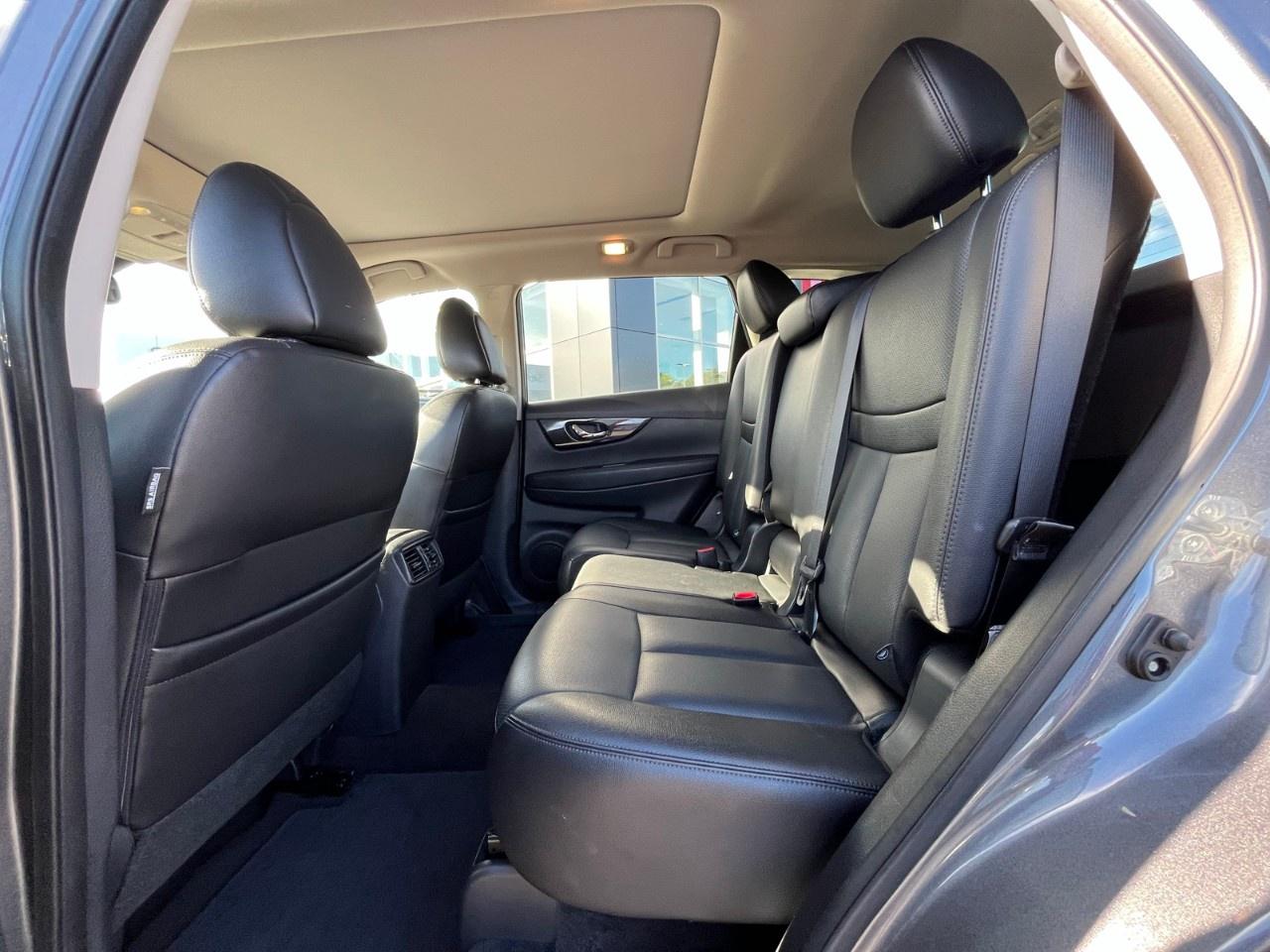 2017 Nissan Rogue  Photo