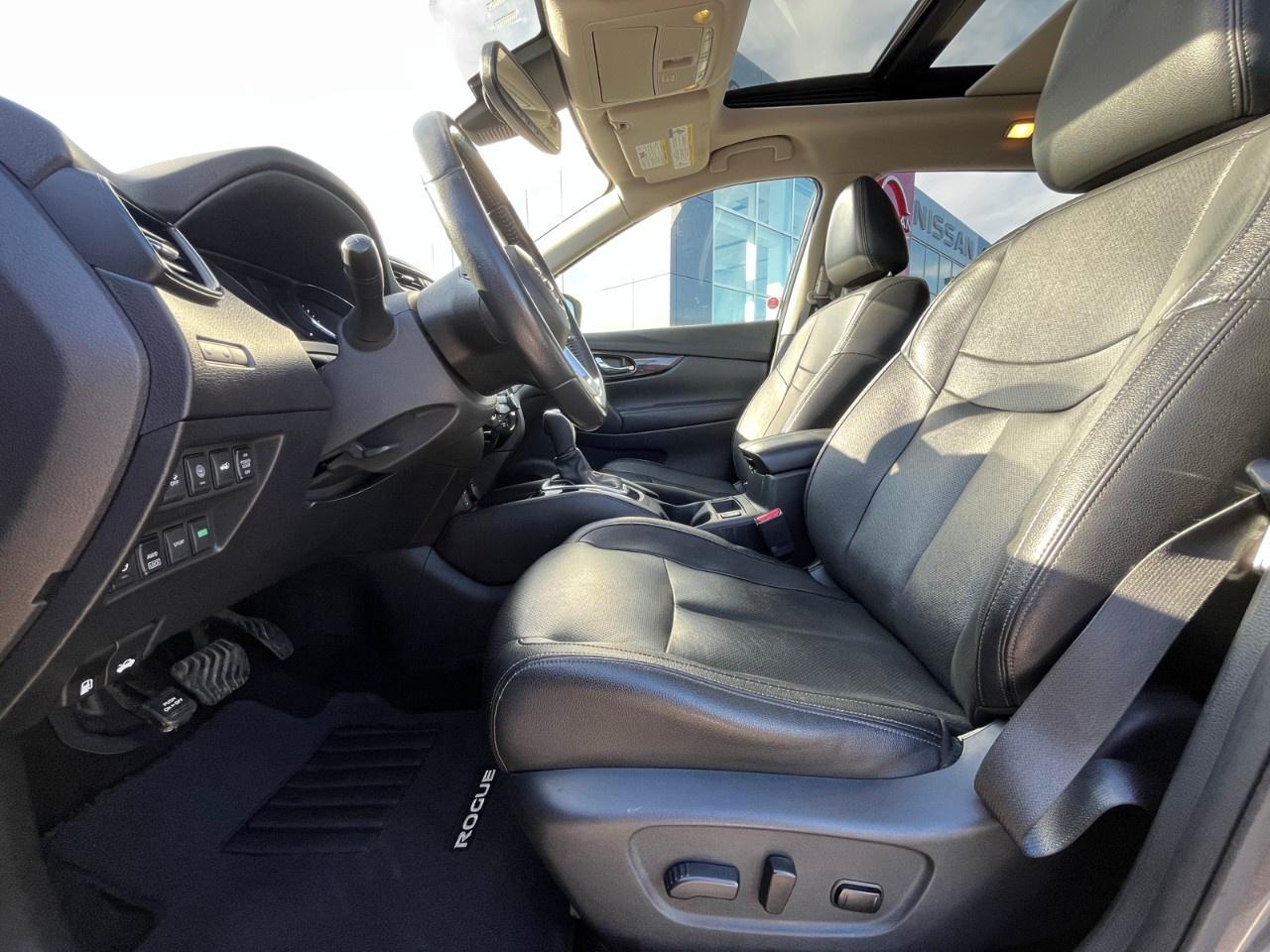 2017 Nissan Rogue  Photo
