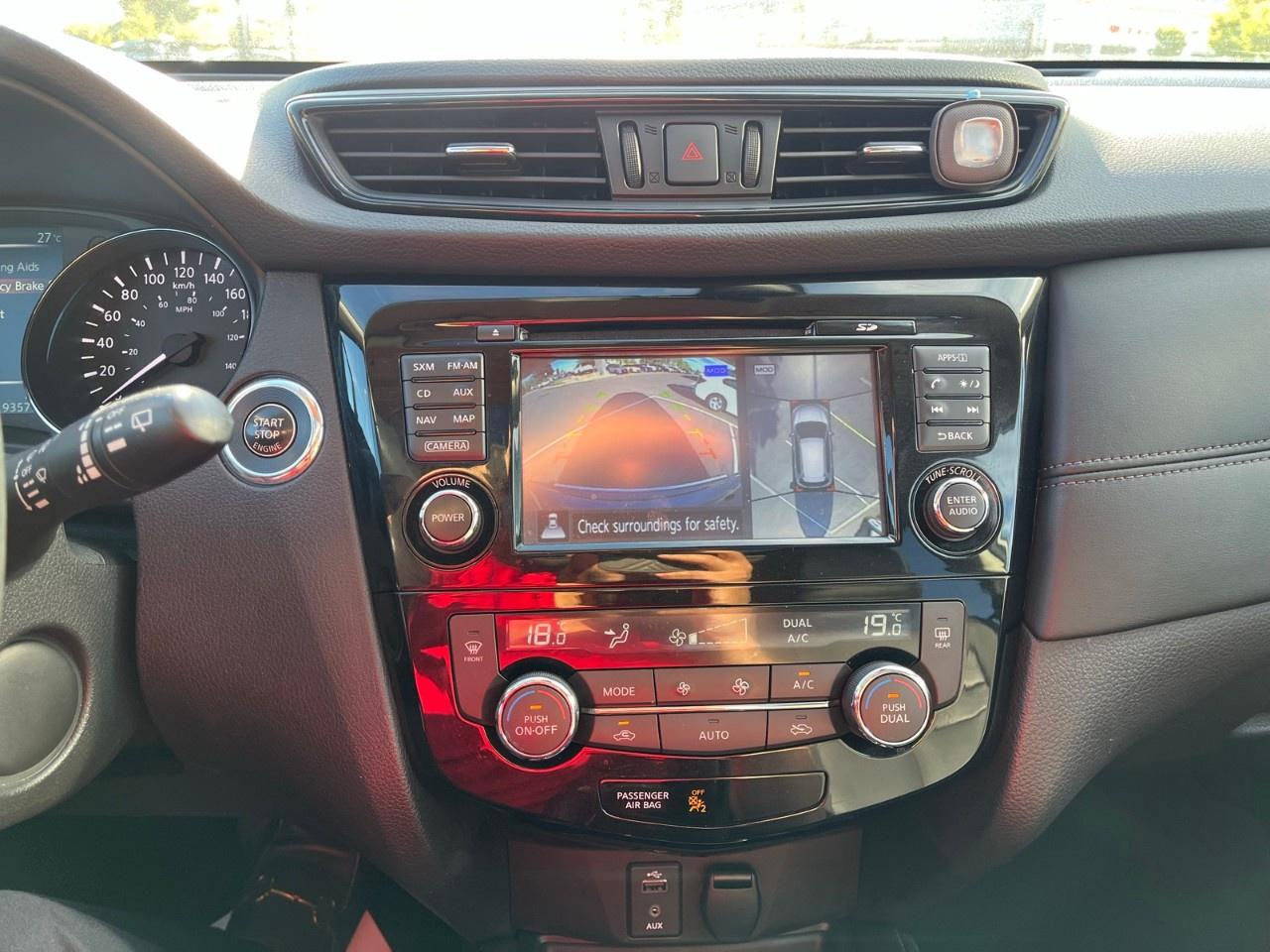 2017 Nissan Rogue  Photo