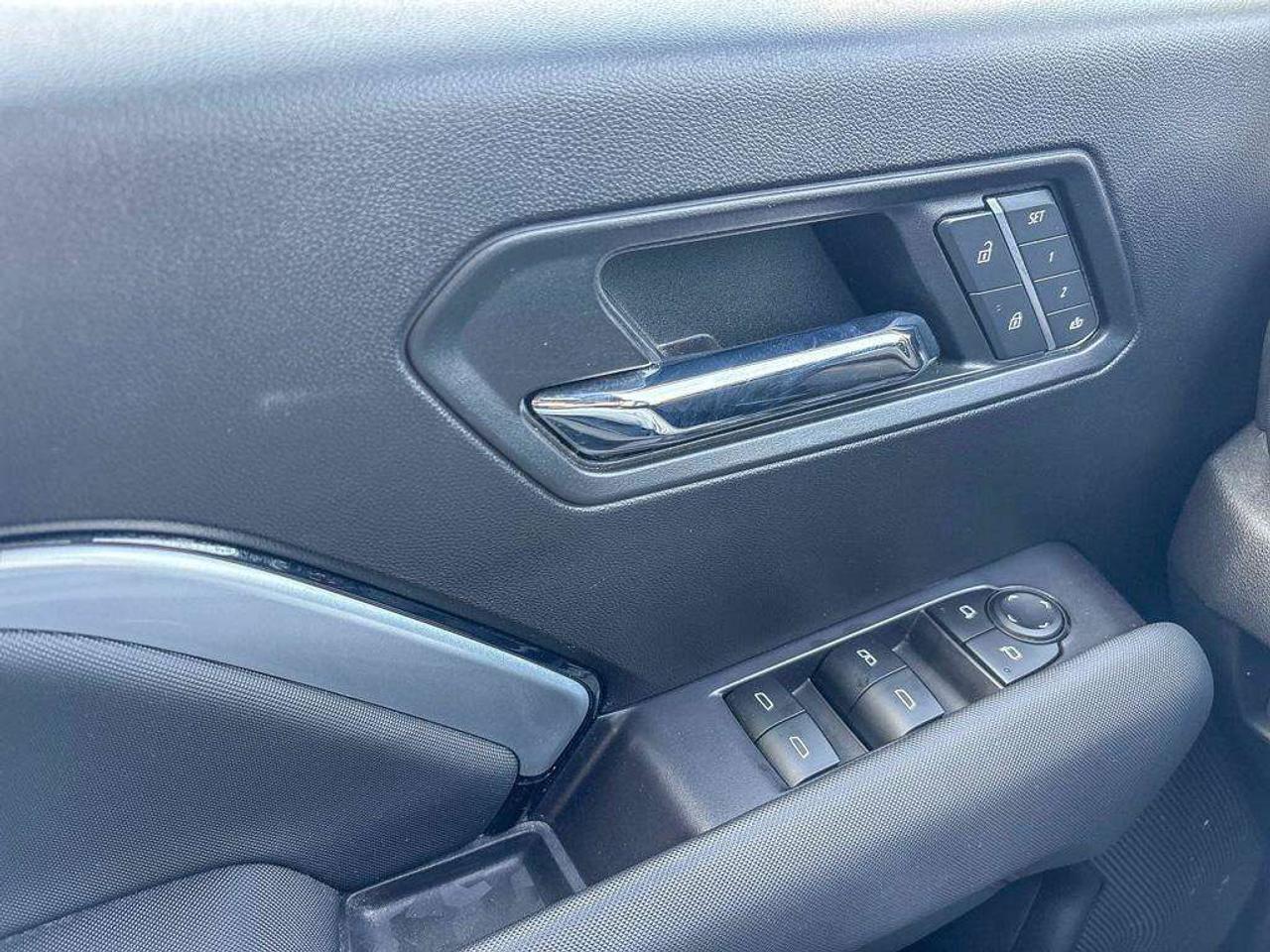 2023 Chevrolet Colorado 4WD Z71 Photo