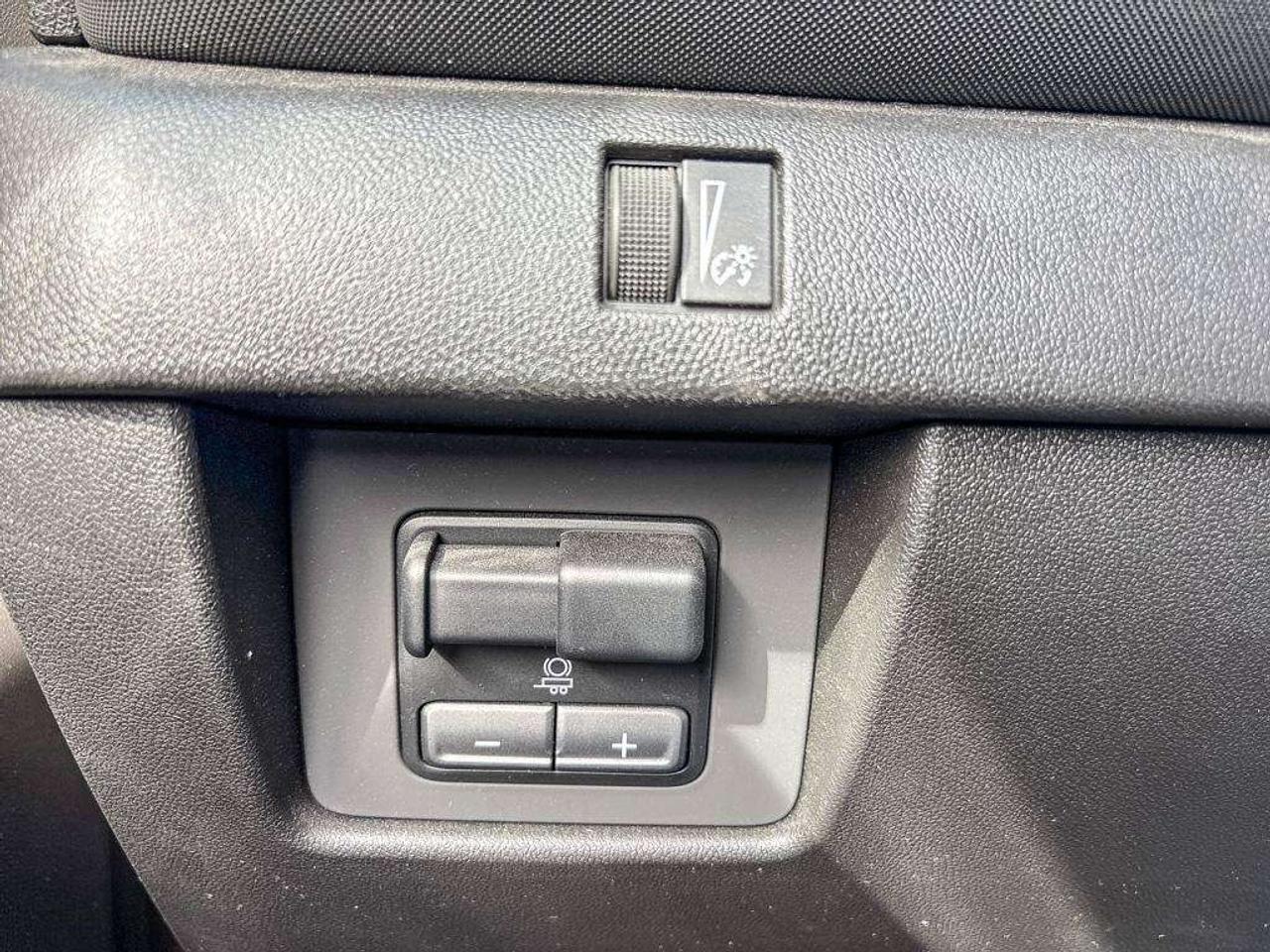2023 Chevrolet Colorado 4WD Z71 Photo