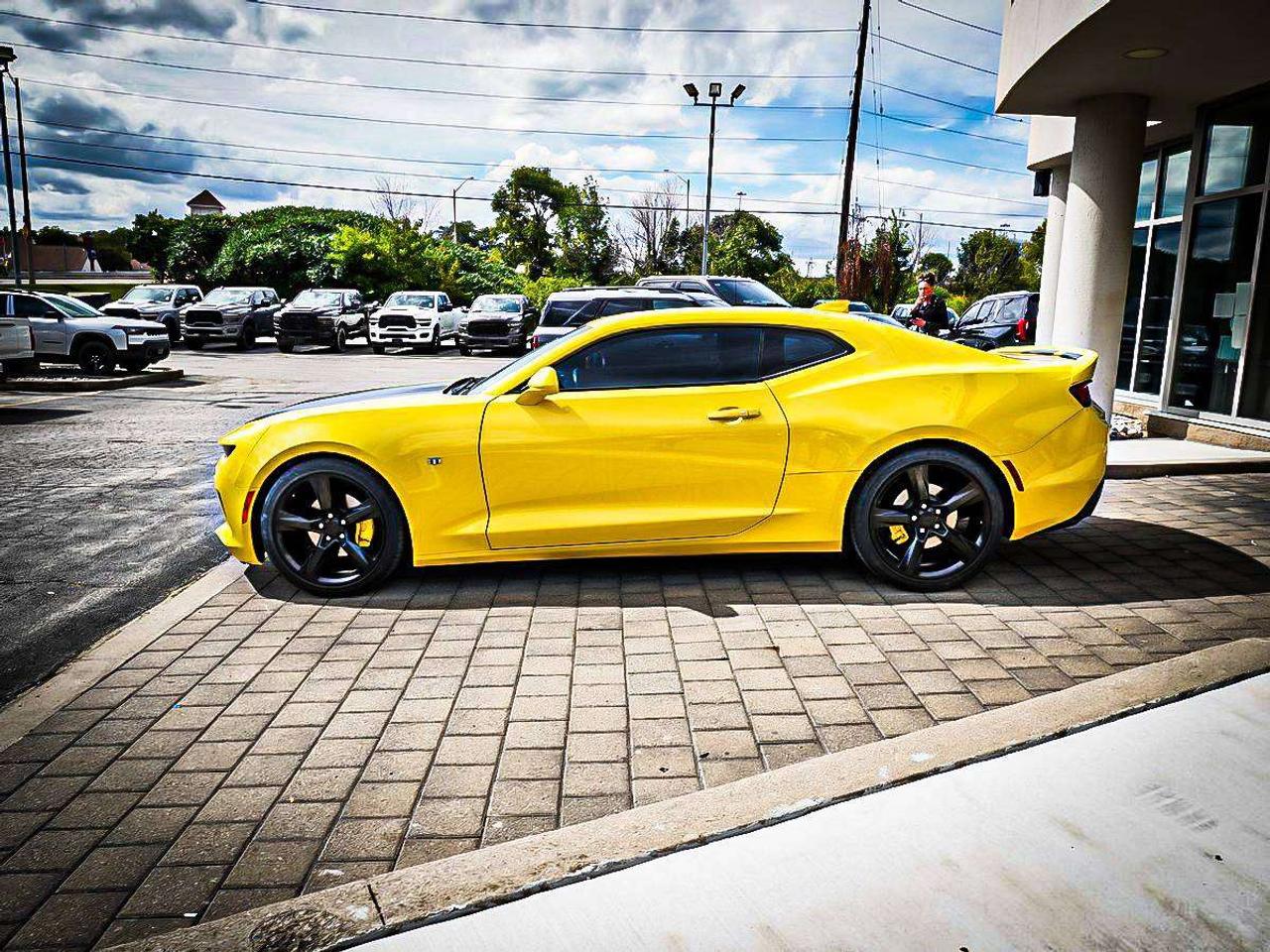 2017 Chevrolet Camaro  Photo