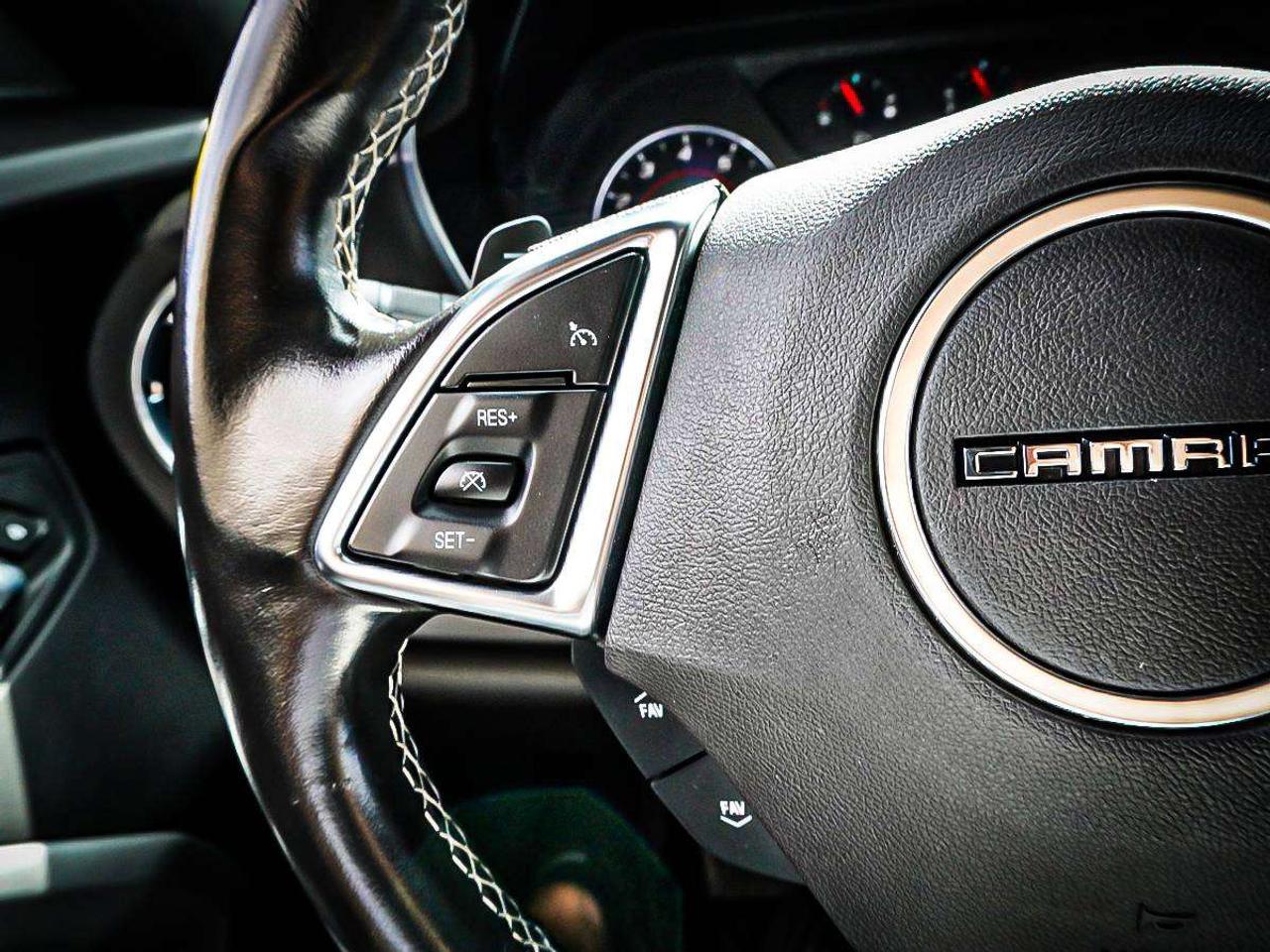 2017 Chevrolet Camaro  Photo