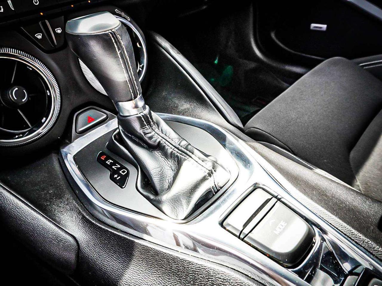 2017 Chevrolet Camaro  Photo
