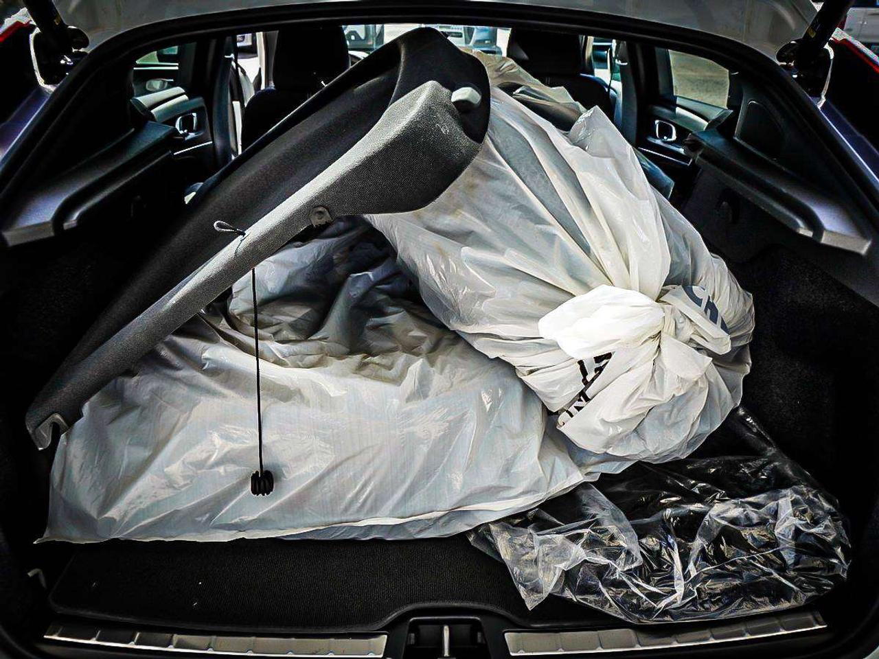 2024 Volvo C40  Photo