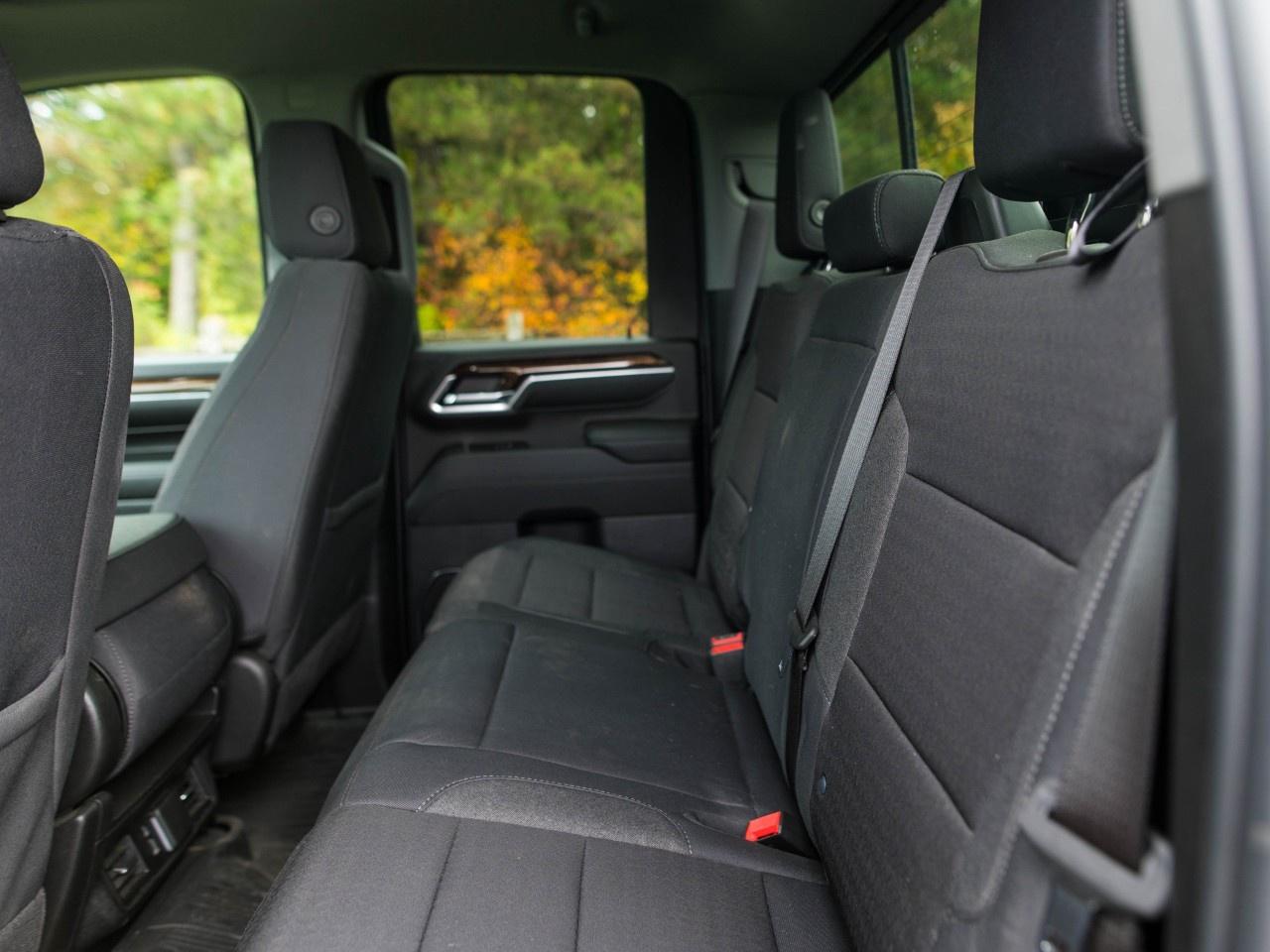 2024 GMC SIERRA 2500HD 4WD Double Cab Standard Box SLE Photo