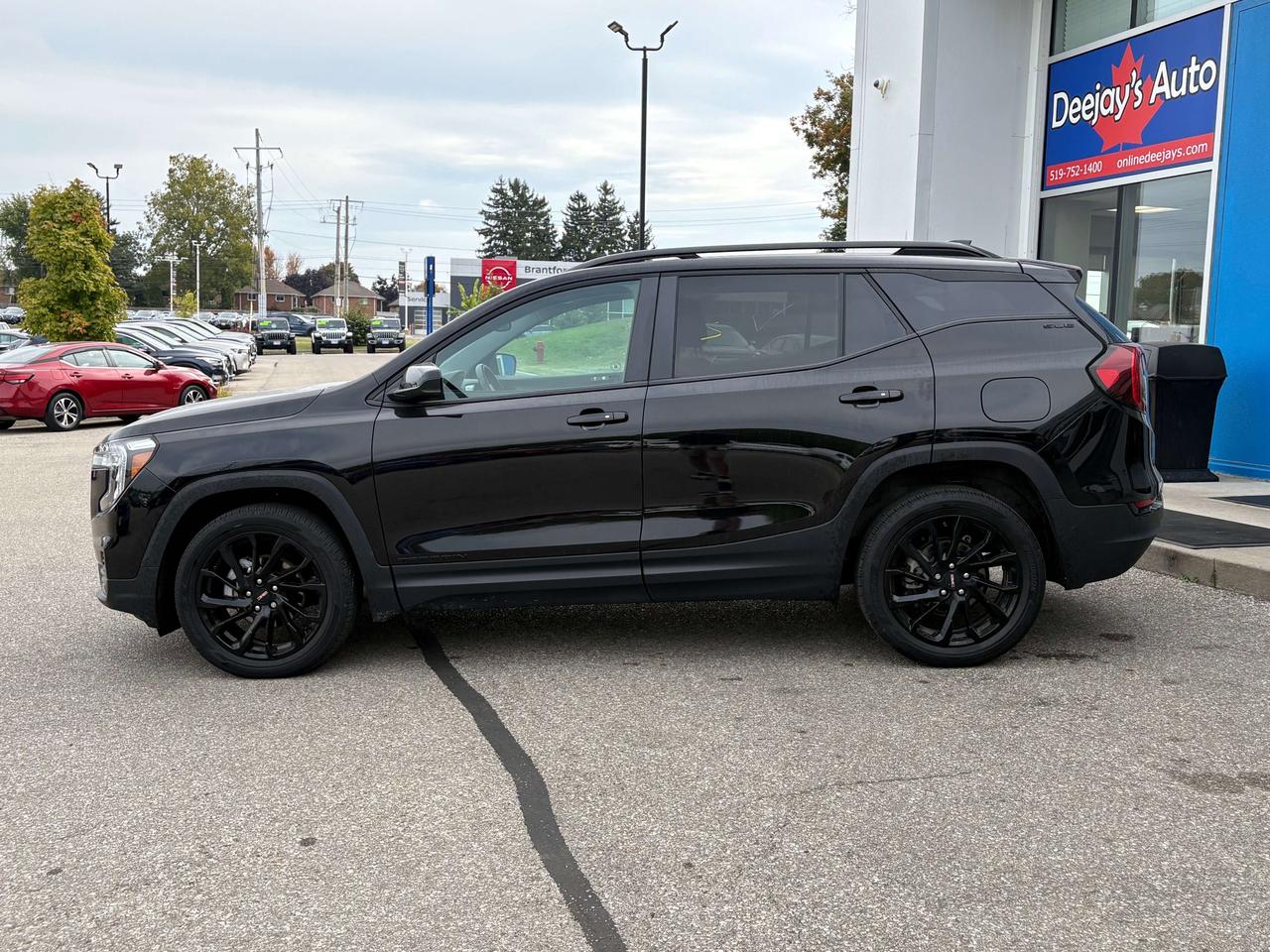 2024 GMC Terrain SLE AWD   Factory Warranty   Clean Carfax Photo