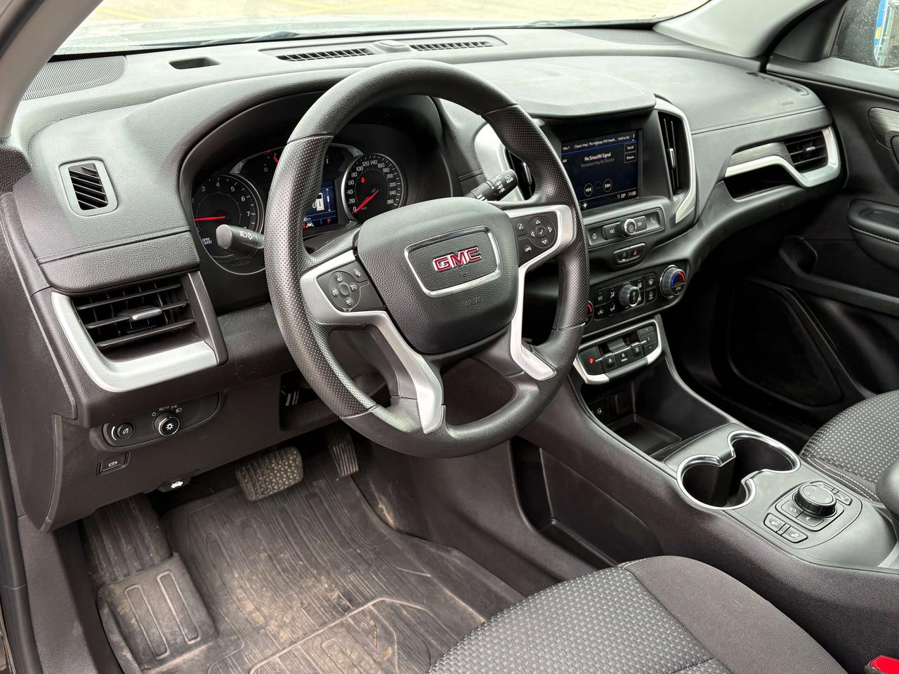 2024 GMC Terrain SLE AWD   Factory Warranty   Clean Carfax Photo