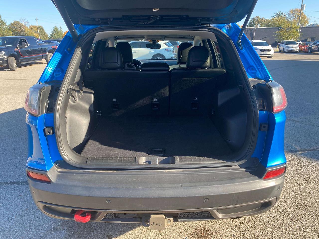 2019 Jeep Cherokee TRAILHAWK, CLEAN CARFAX, LEATHER, REMOTE START! Photo