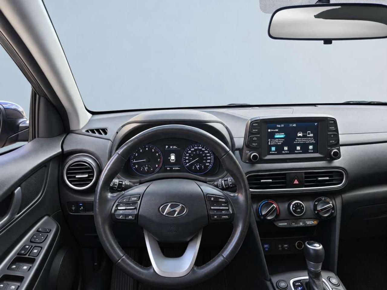 2021 Hyundai KONA TREND / AWD / 1.6L TURBO / Heated Seats / Heated Steering Wheel / Apple CarPlay / Backup Cam / Blind Spot Monitor Photo