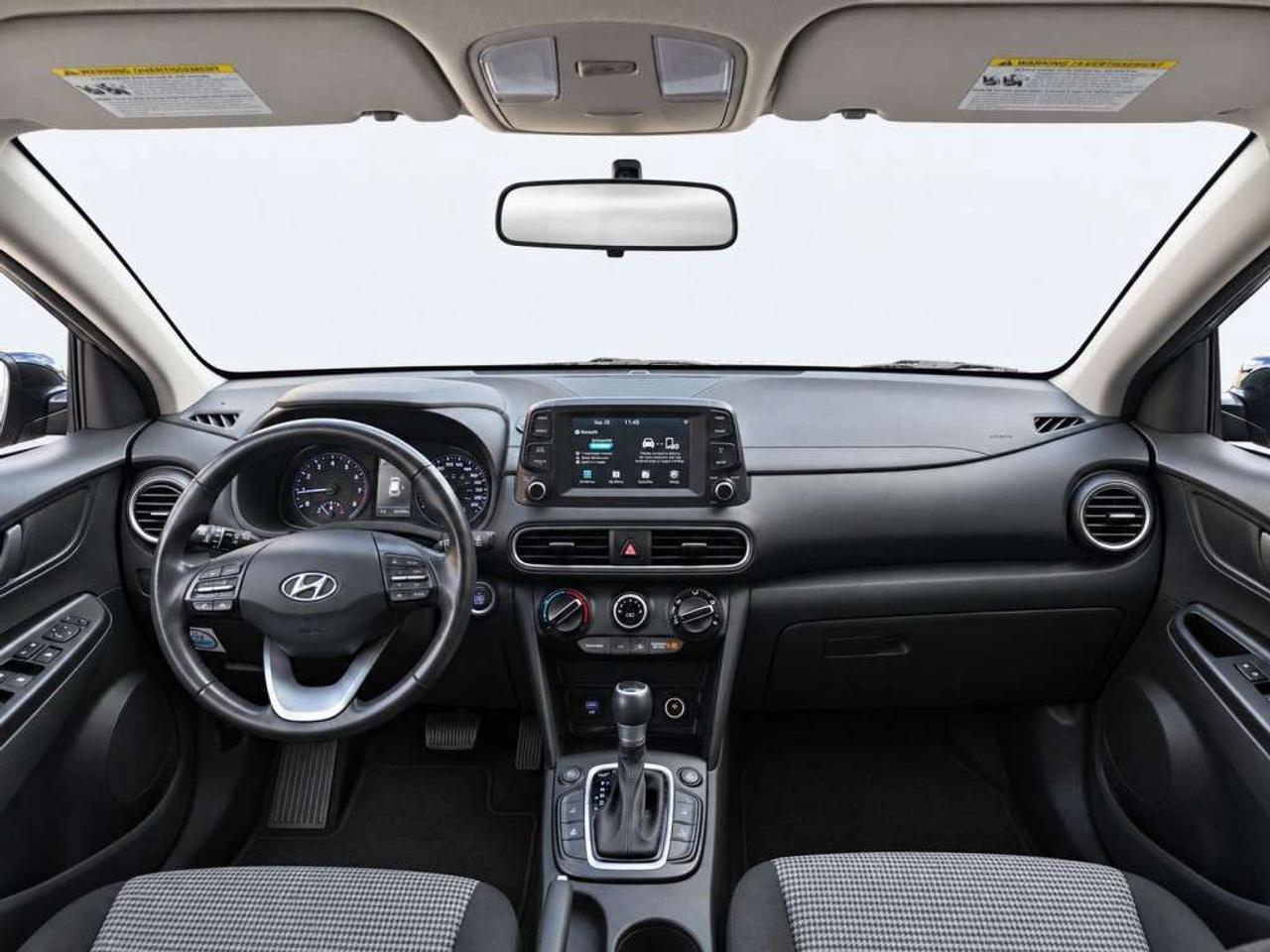 2021 Hyundai KONA TREND / AWD / 1.6L TURBO / Heated Seats / Heated Steering Wheel / Apple CarPlay / Backup Cam / Blind Spot Monitor Photo