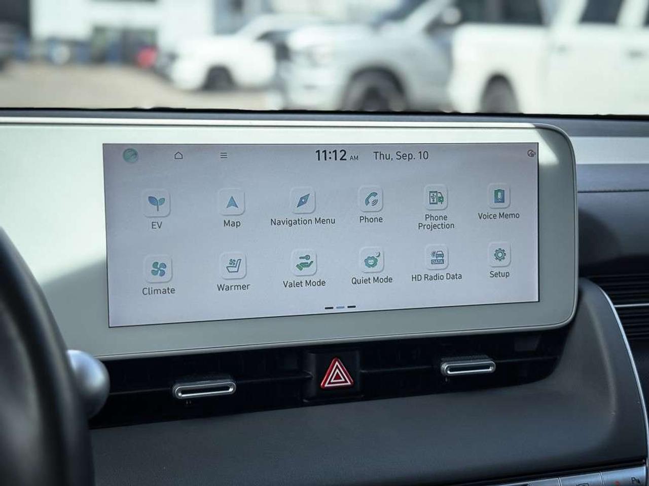 2024 Hyundai IONIQ 5 Preferred Long Range   HEATED SEATS   SMART CRUISE CONTROL   BLINDSPOT   LANE KEEP Photo