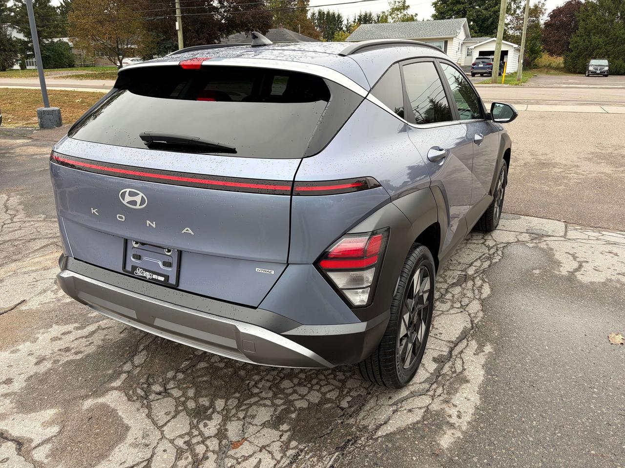 2025 Hyundai KONA PREFERRED/PWR ROOF/LEATHER/AWD/CALL PICTON Photo