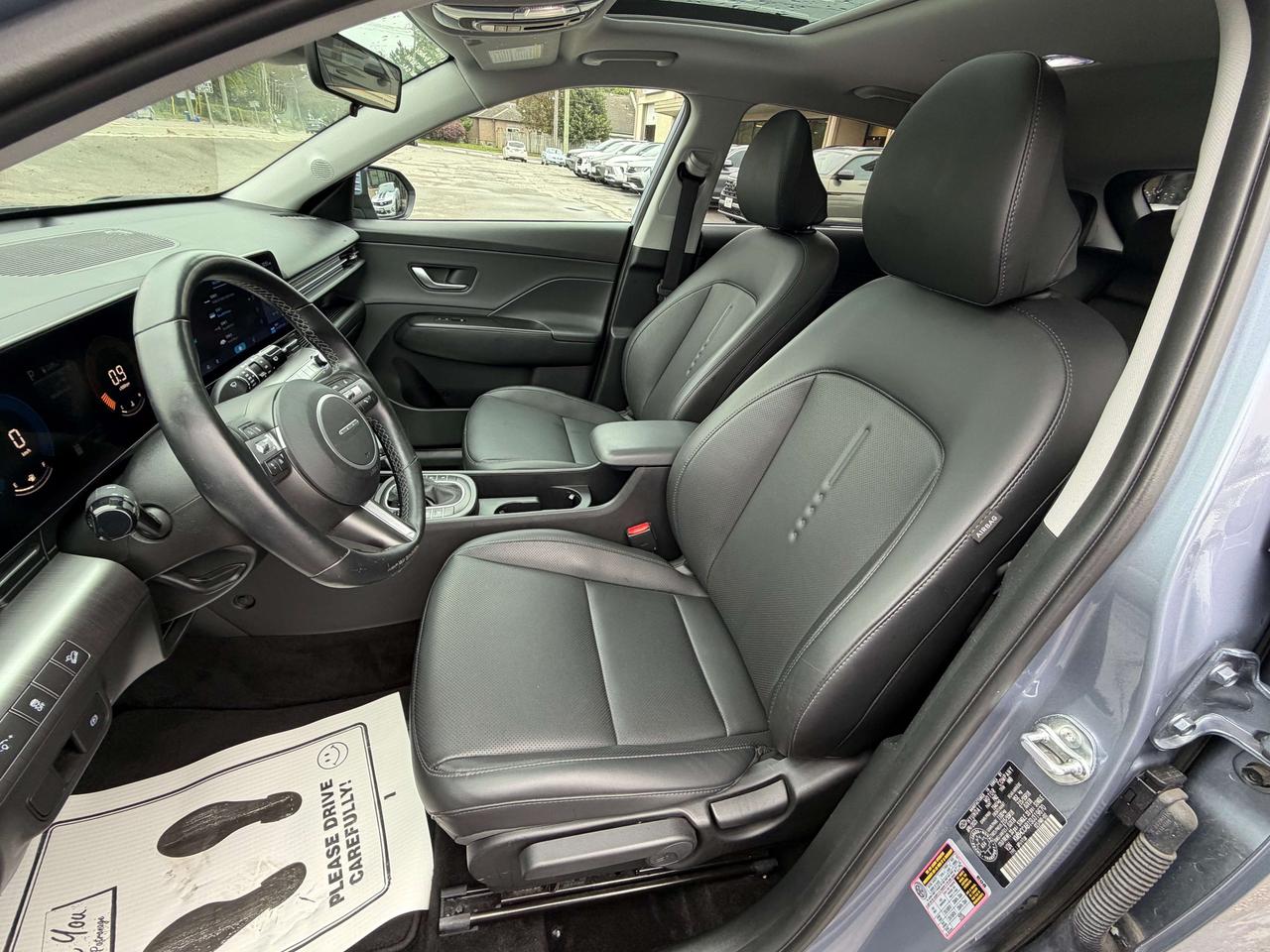 2025 Hyundai KONA PREFERRED/PWR ROOF/LEATHER/AWD/CALL PICTON Photo