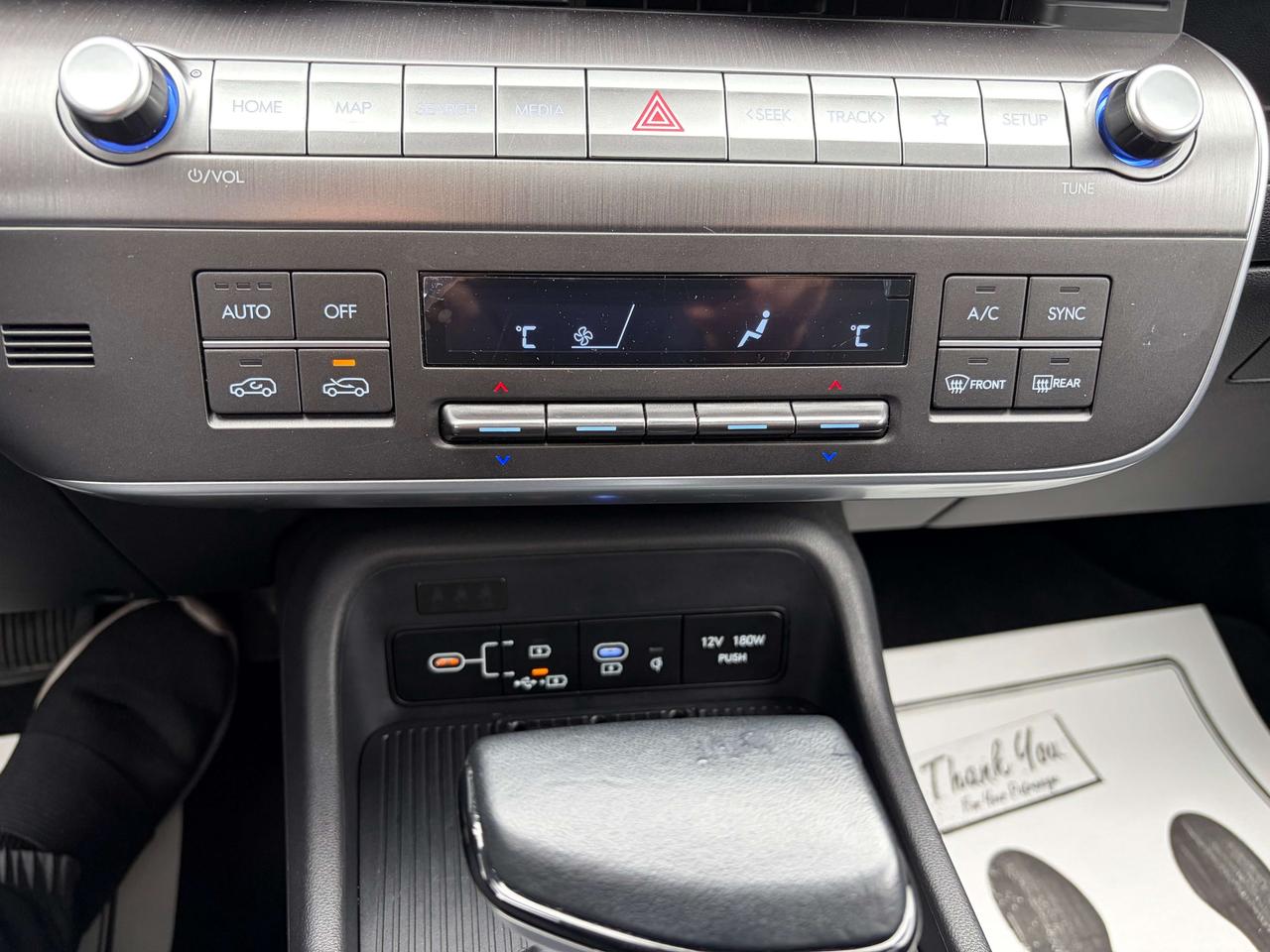 2025 Hyundai KONA PREFERRED/PWR ROOF/LEATHER/AWD/CALL PICTON Photo