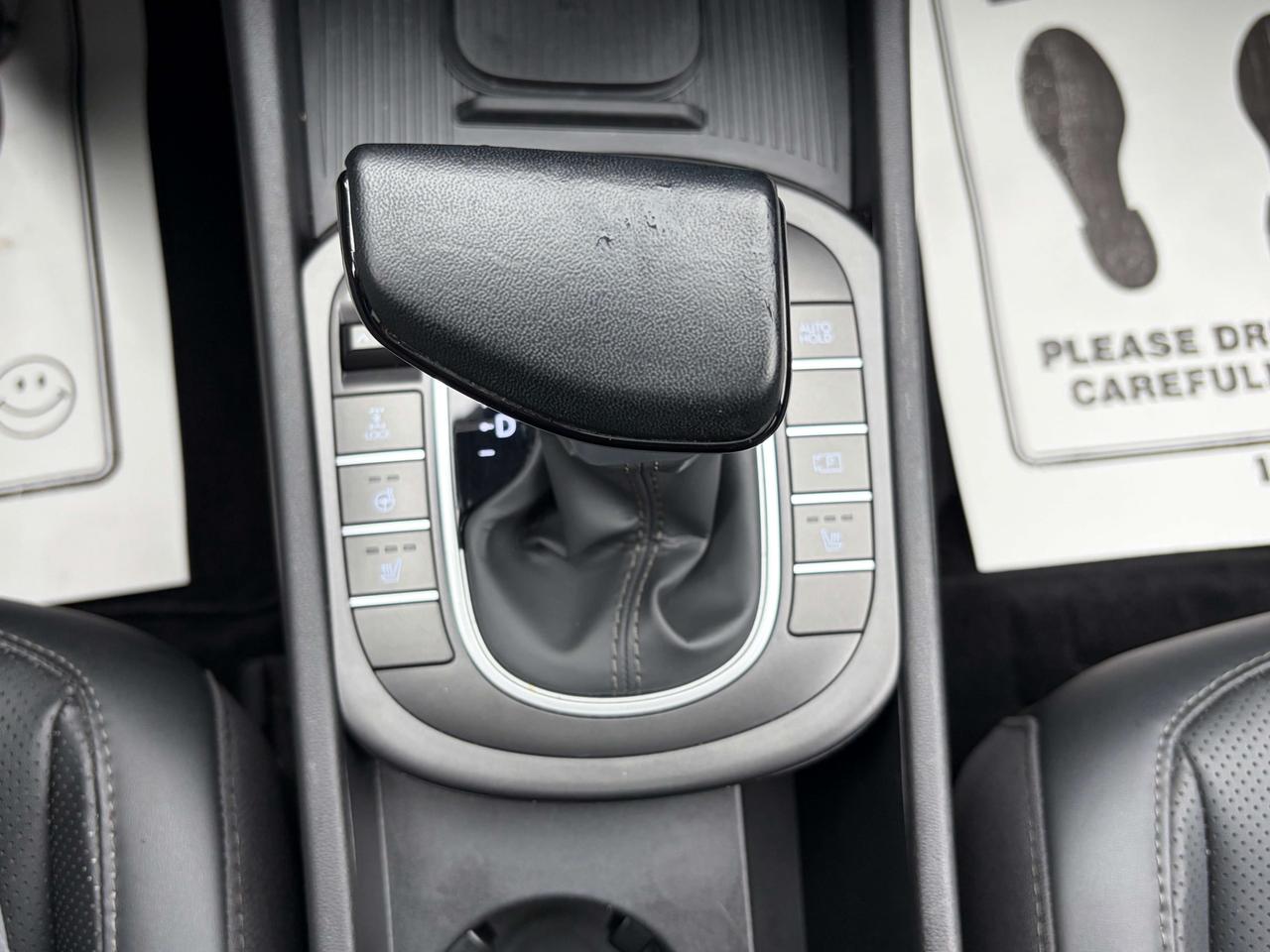 2025 Hyundai KONA PREFERRED/PWR ROOF/LEATHER/AWD/CALL PICTON Photo