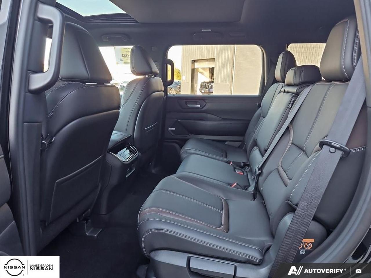 2027 Nissan Armada SL 4x4 Photo