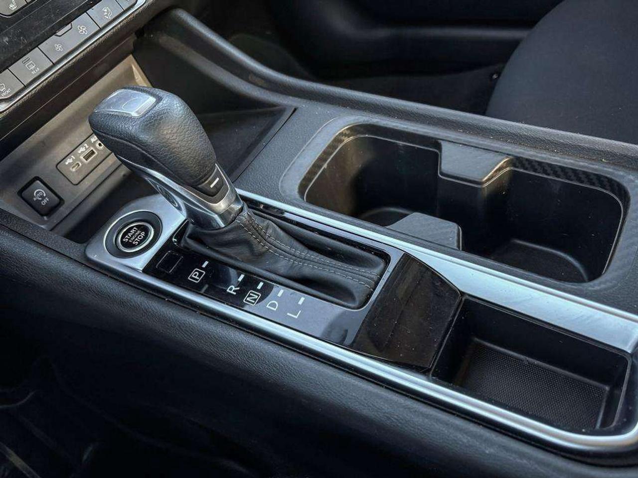 2024 Nissan Sentra SV   Apple Car Play   Android Auto   Heated Seats Photo