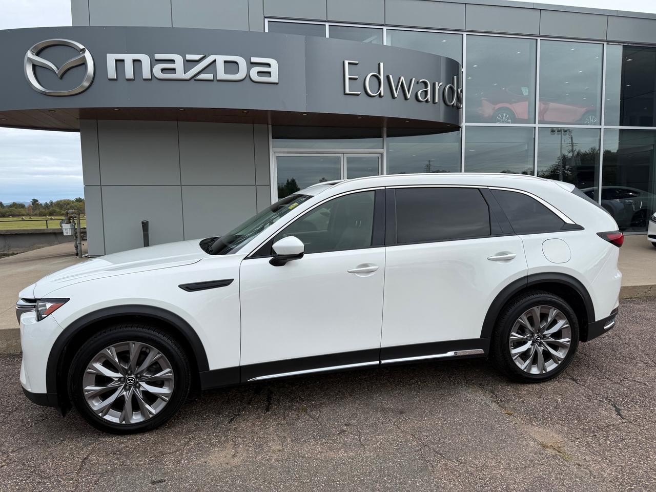 2024 Mazda CX-90 MHEV GT 4dr i-ACTIV All-Wheel Drive Sport Utility Photo1