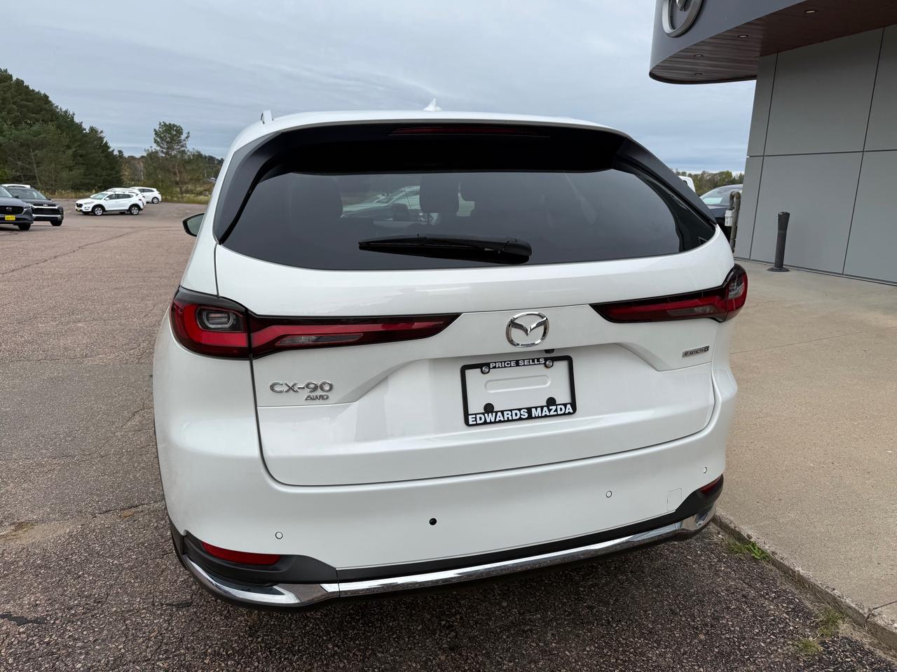 2024 Mazda CX-90 MHEV GT 4dr i-ACTIV All-Wheel Drive Sport Utility Photo