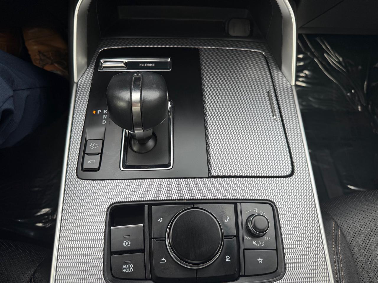 2024 Mazda CX-90 MHEV GT 4dr i-ACTIV All-Wheel Drive Sport Utility Photo