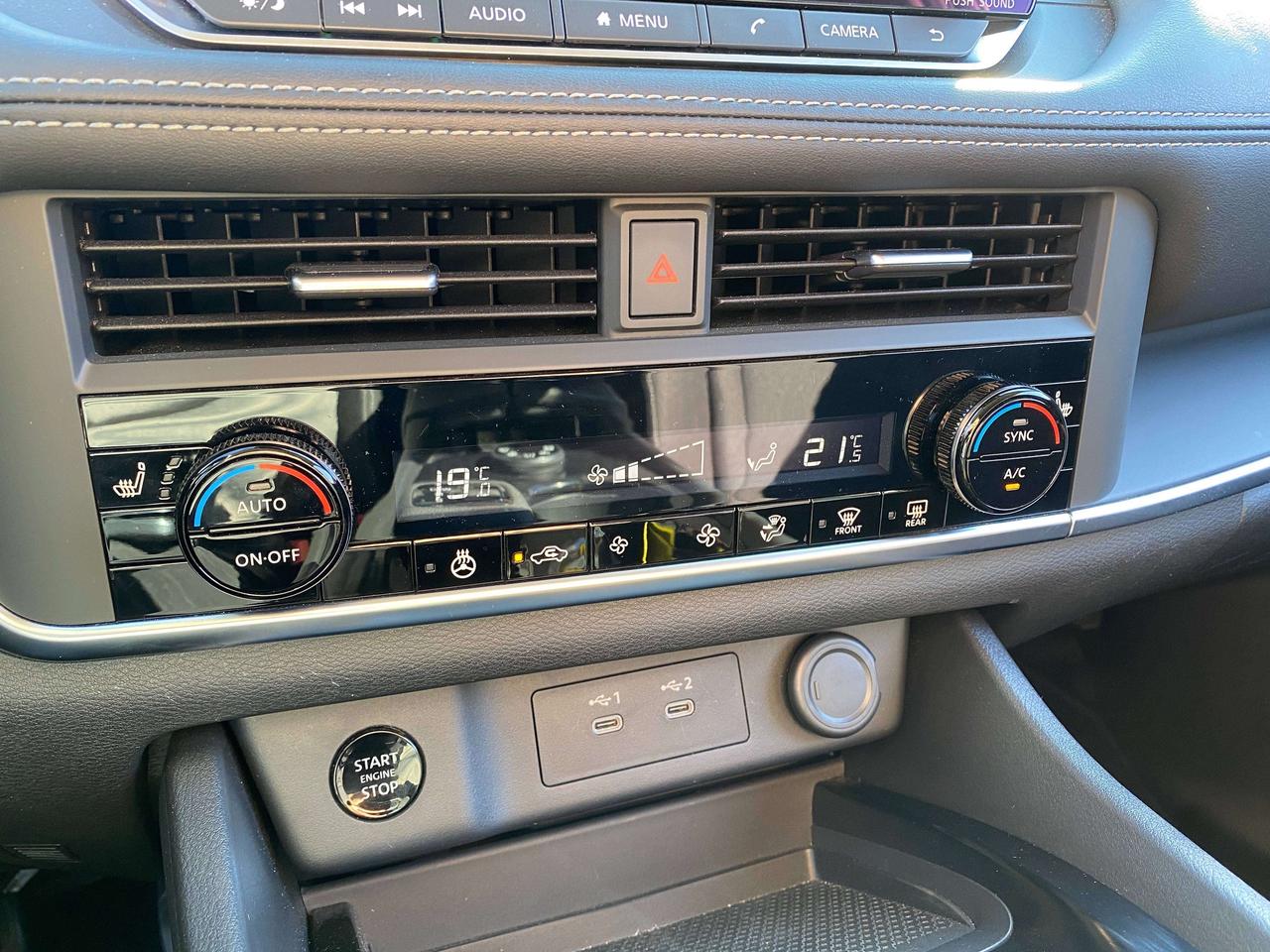 2024 Nissan Rogue S, CLEAN CARFAX, HEATED SEATS, REMOTE START! Photo