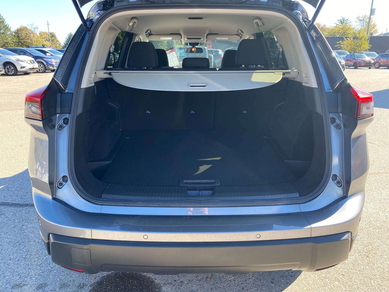 2024 Nissan Rogue S, CLEAN CARFAX, HEATED SEATS, REMOTE START! Photo