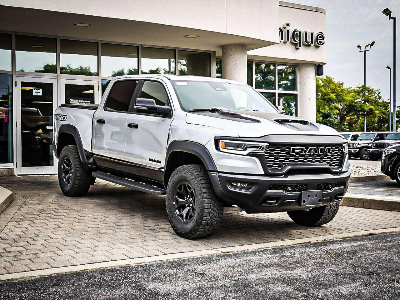 2027 RAM 1500  Photo