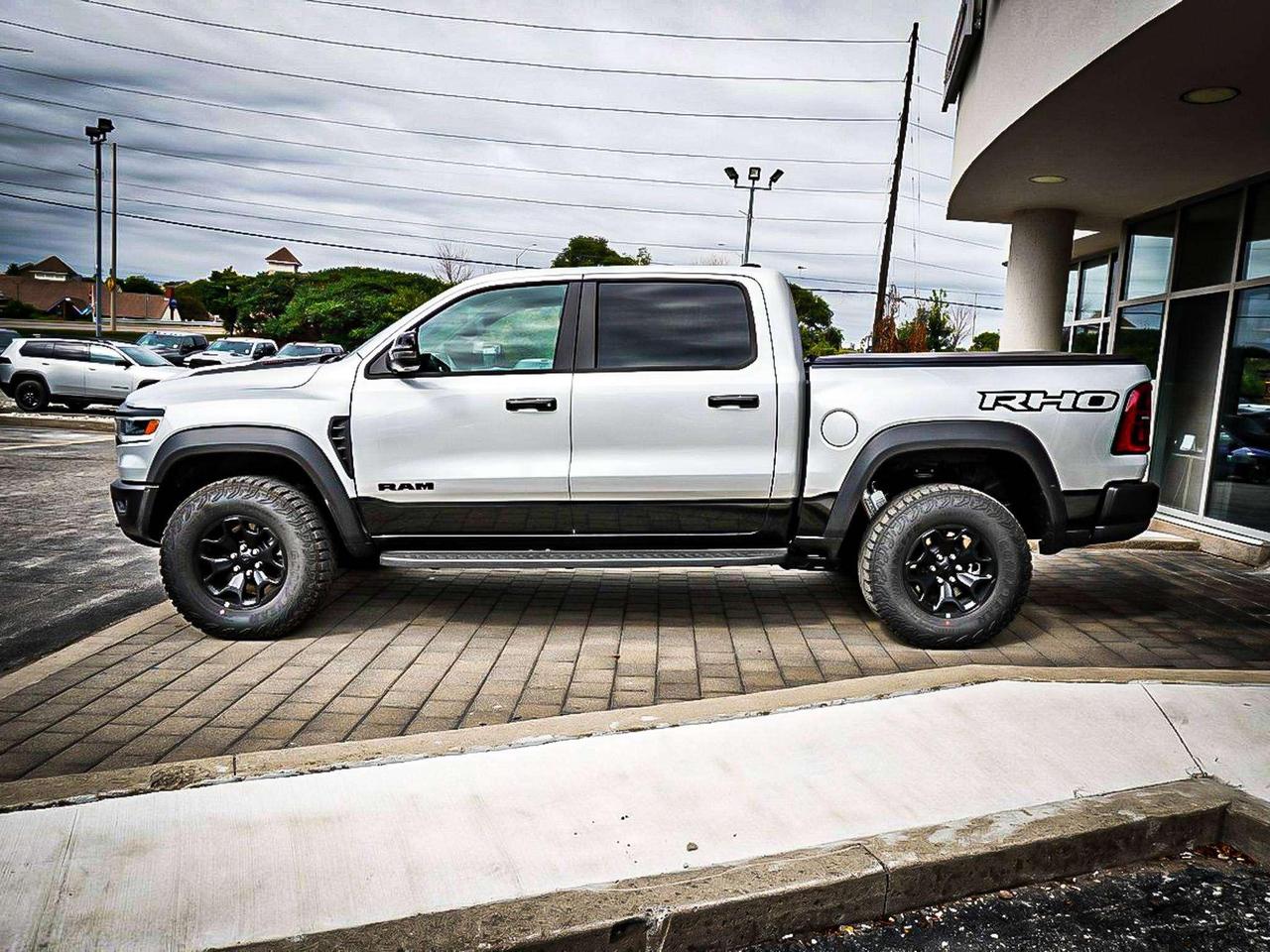 2027 RAM 1500  Photo