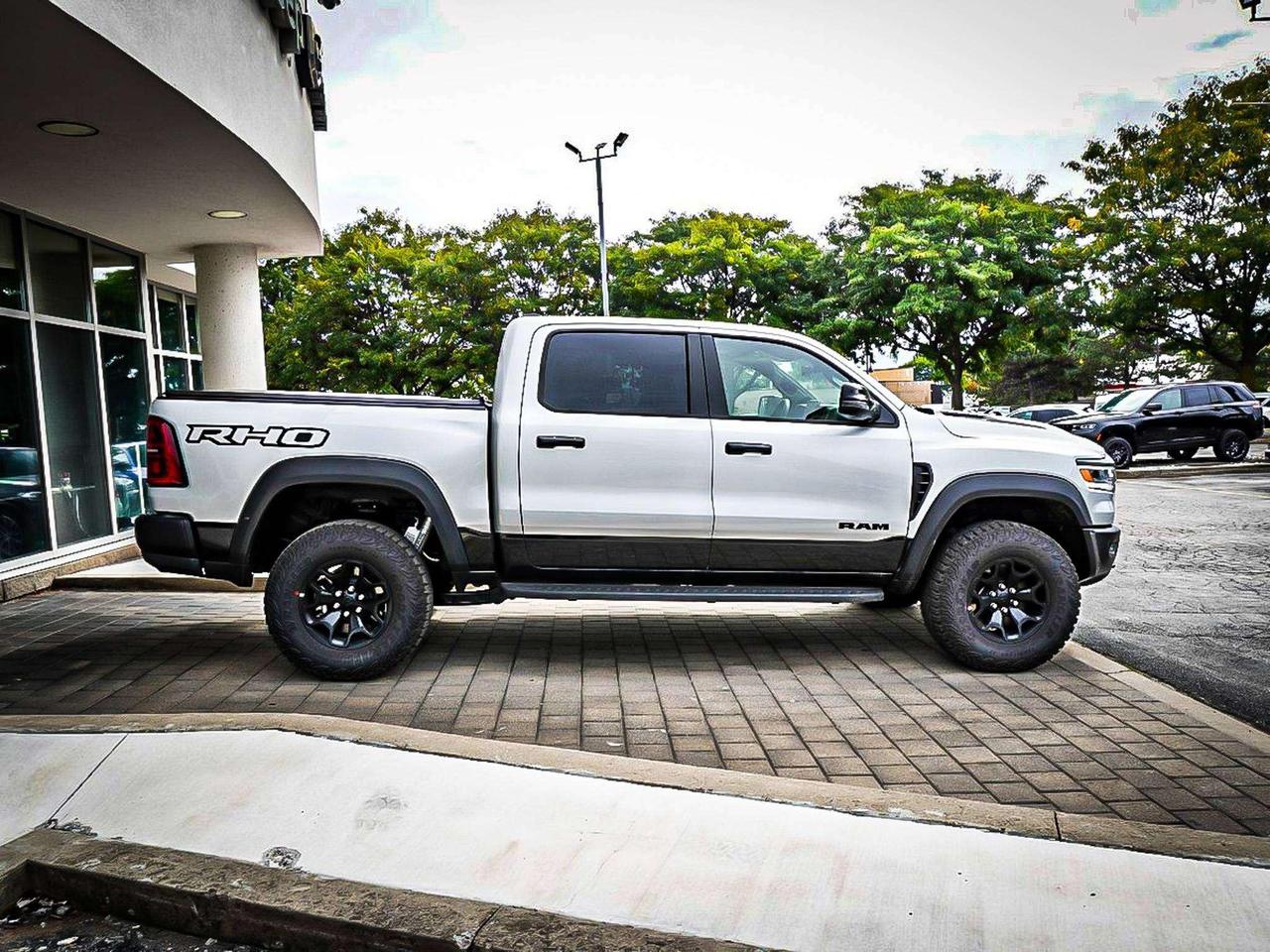 2027 RAM 1500  Photo
