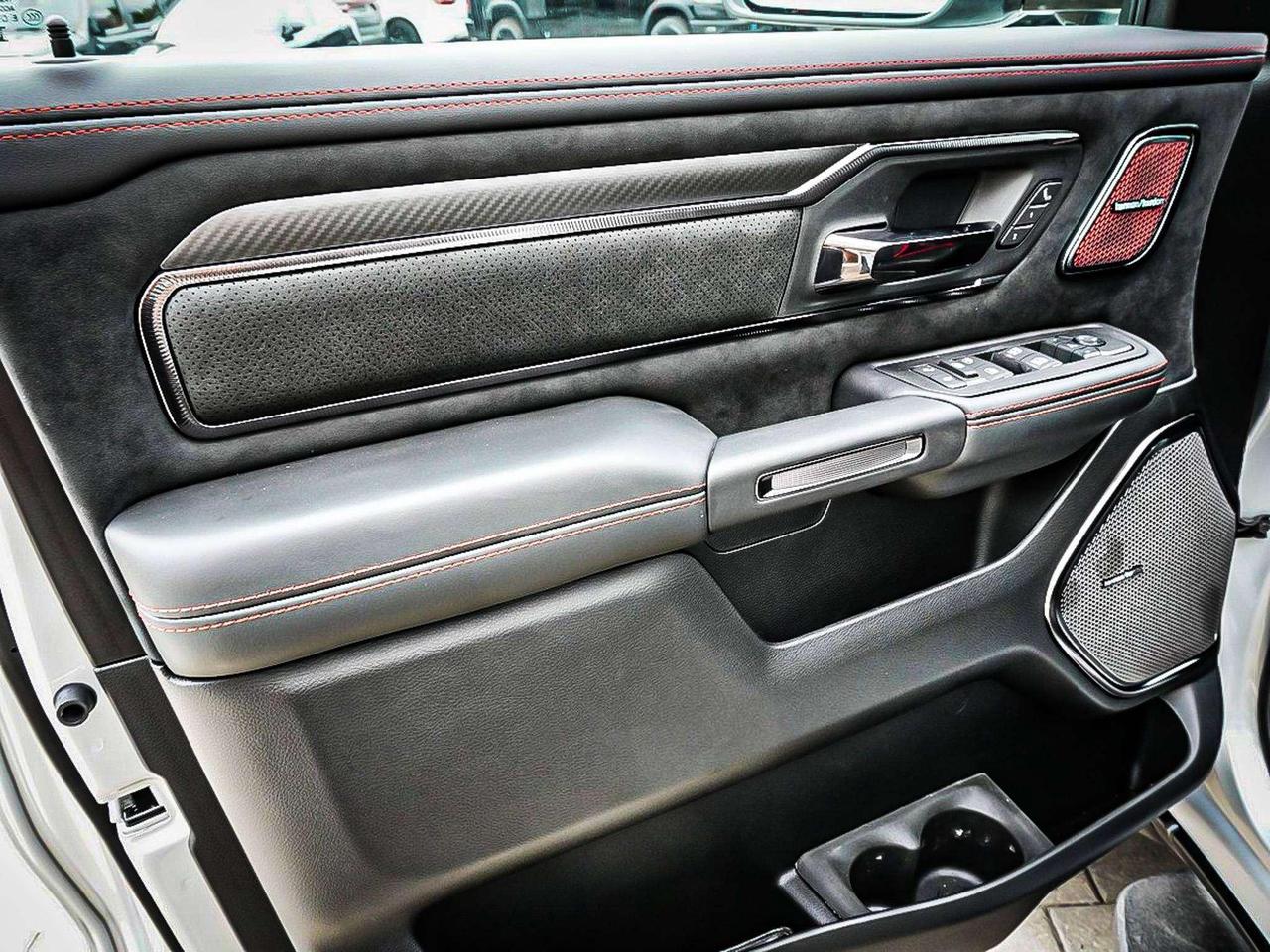 2027 RAM 1500  Photo