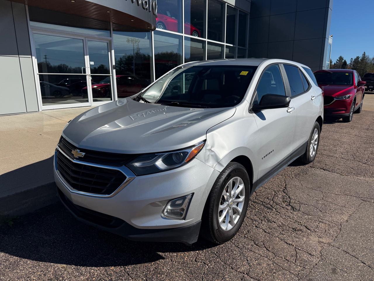 2020 Chevrolet Equinox LS w/1LS Front-Wheel Drive Photo