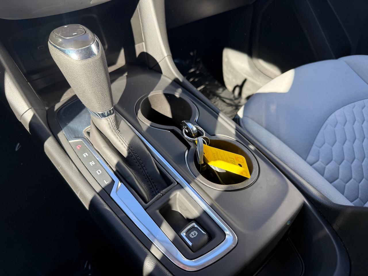 2020 Chevrolet Equinox LS w/1LS Front-Wheel Drive Photo
