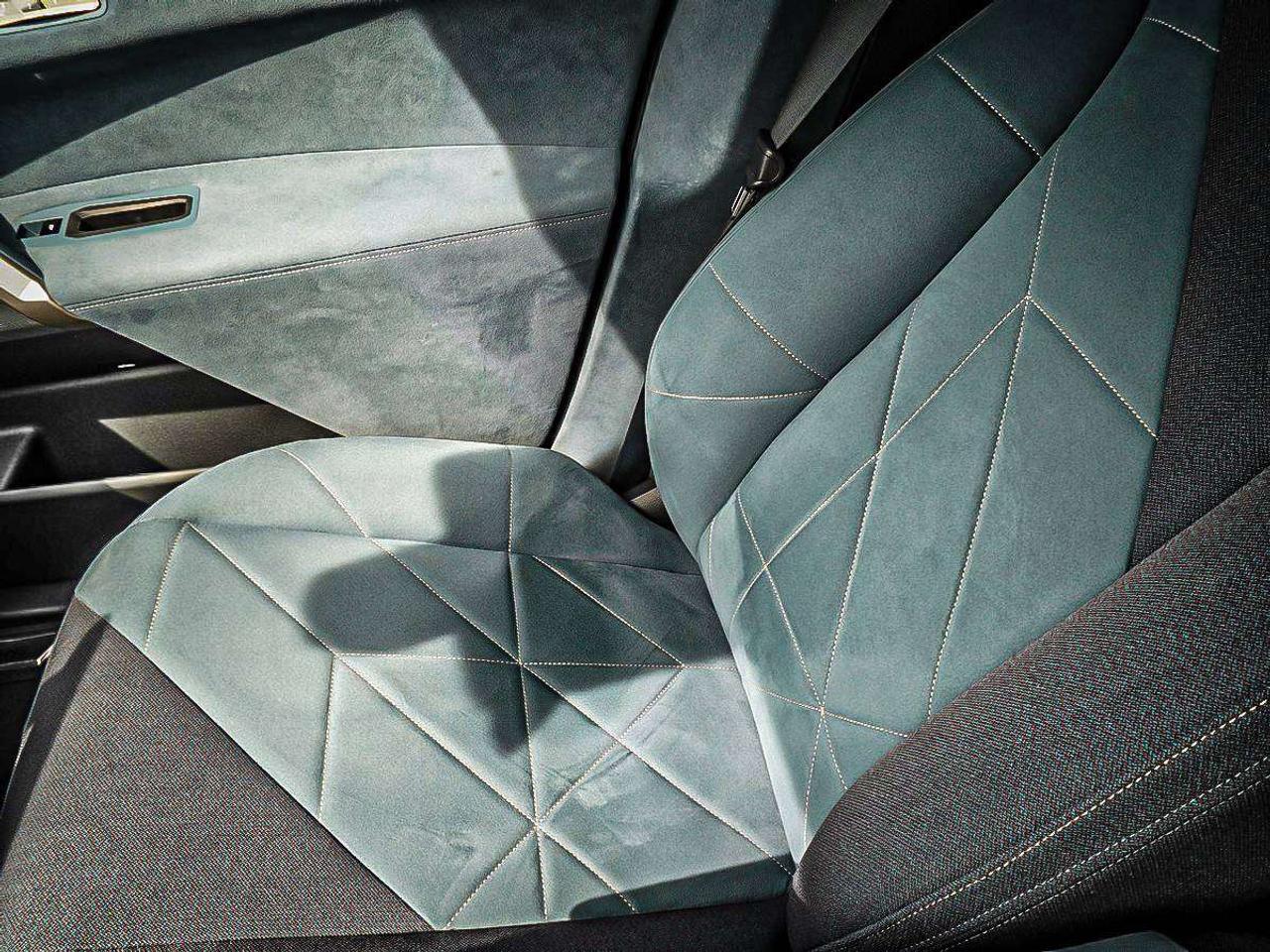 2023 BMW iX  Photo