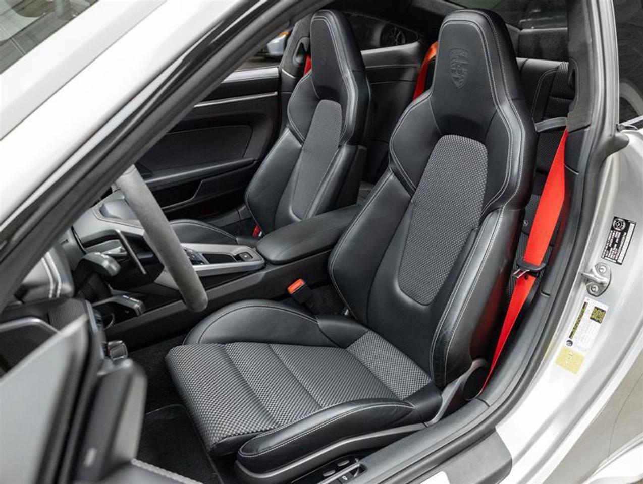 2021 Porsche 911  Photo