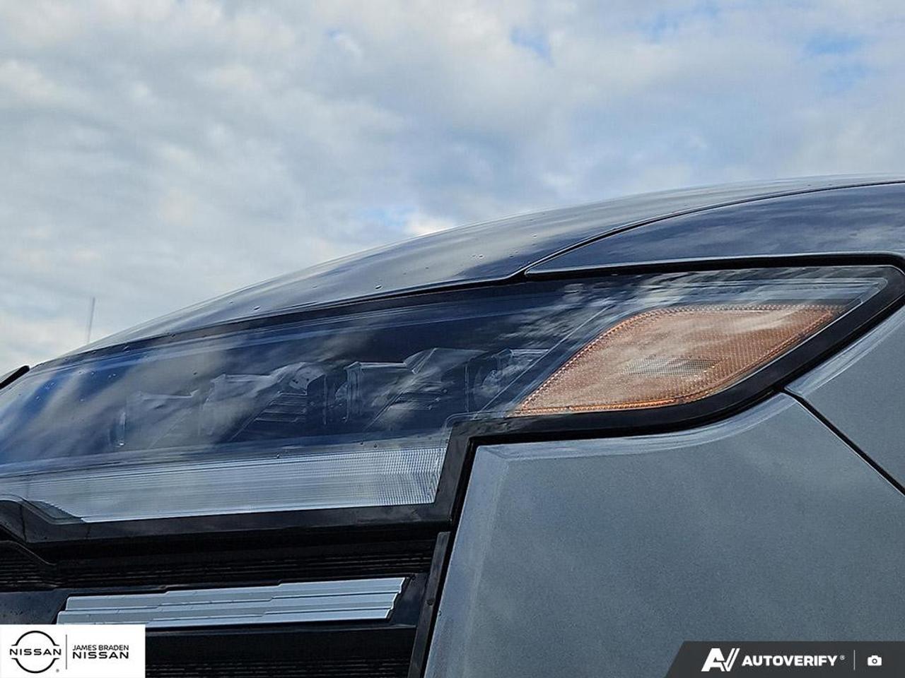 2027 Nissan Kicks S FWD Photo